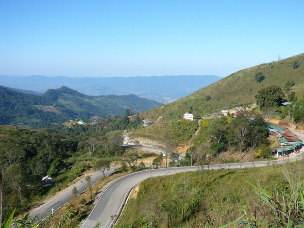 Drumul de coborare spre Butuceni