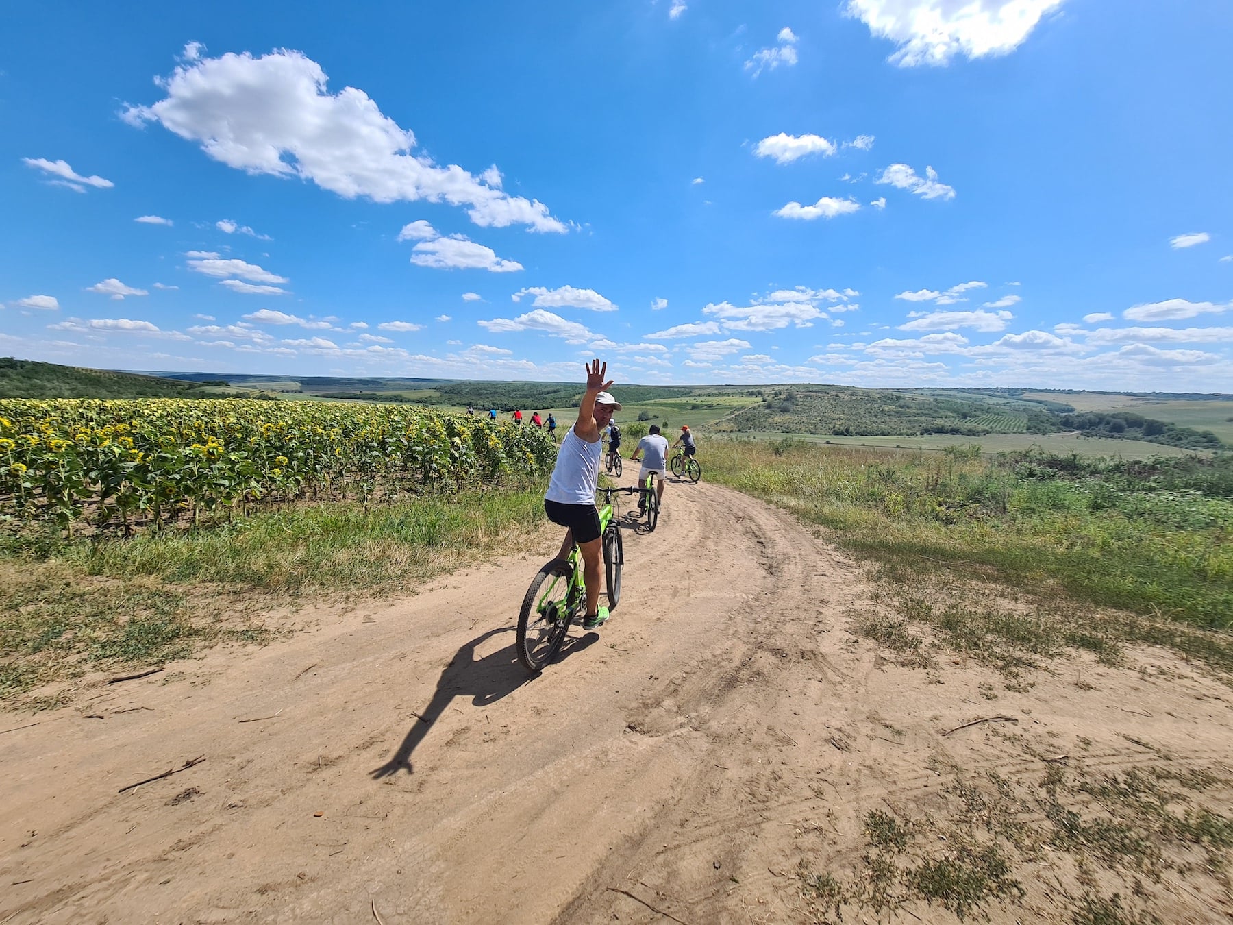 Ciclism pe drumurile Moldovei